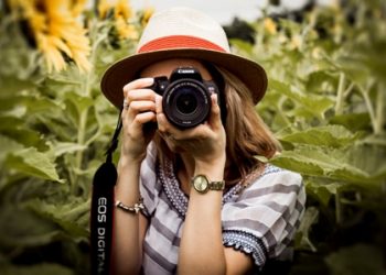 tips-usaha-jasa-desain-dan-fotografi