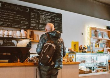 alasan-bisnis-waralaba-makanan-banyak-diminati