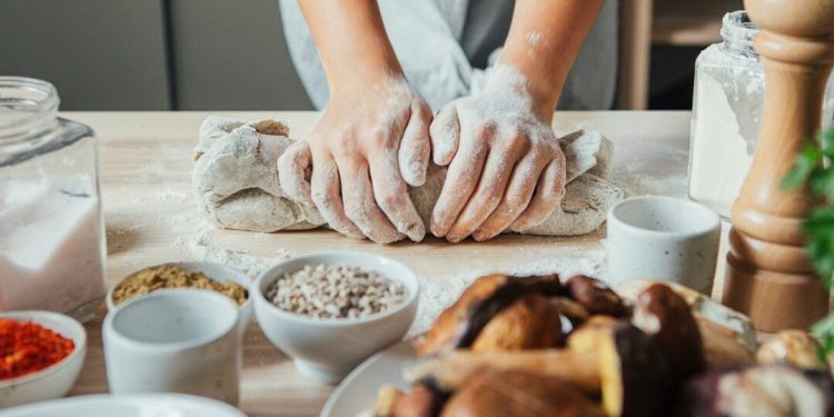 10-makanan-enak-yang-cocok-untuk-bisnis-kuliner-online